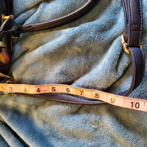 Navy blue multi pocket hand bag with detachable strap. - Picture 14 of 15